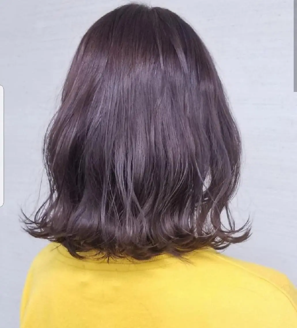 ミディアム カラー パープルカラー カット ヘアカラー 石井 静のヘアスタイル