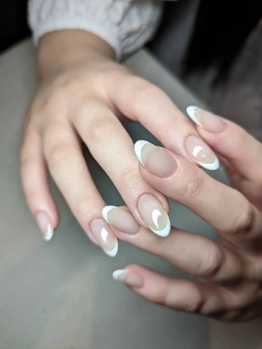 ネイル フレンチネイル Nailsalon BEeR。のネイルデザイン