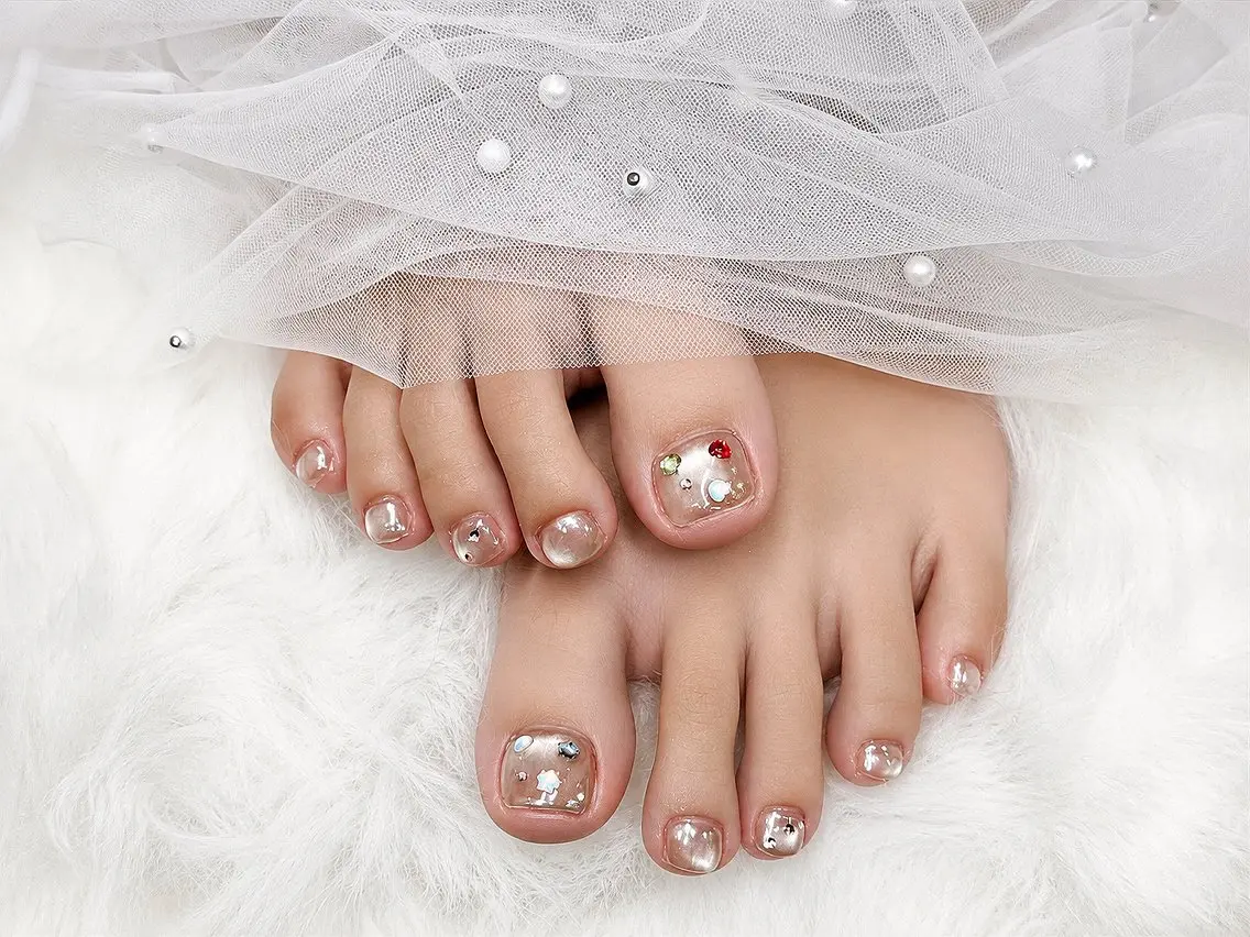 ネイル フットネイル LUNE DC NAILのネイルデザイン