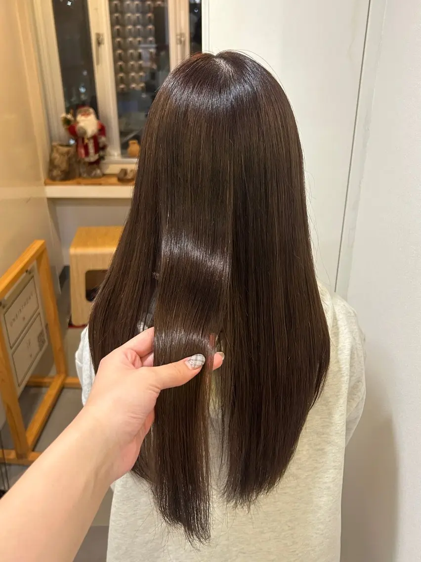 カラー ベージュカラー UNBIRTHDAY ゆづみのヘアスタイル