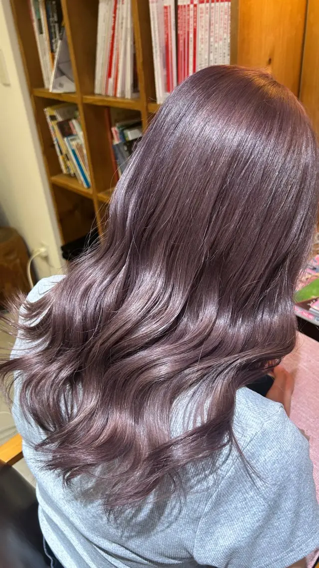 ロング 熊谷 鈴のヘアスタイル