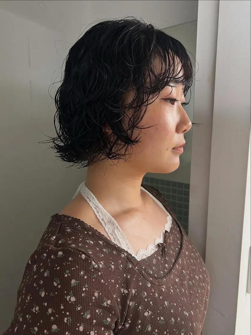 ショート パーマ カット パーマ 心斎橋/レイヤー/ ブリーチ/モエのヘアスタイル
