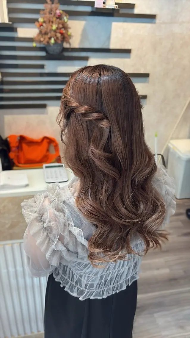 ヘアアレンジ ヘアセット Noe' Akariのヘアスタイル