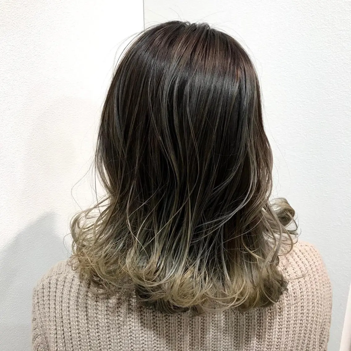 ハイライト＋全体カラー＋うる艶トリートメント付の写真