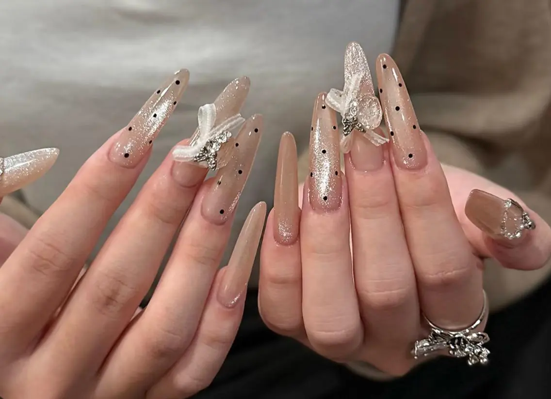 マツエク・マツパ ハンドネイル Miya🎀 nailのネイルデザイン