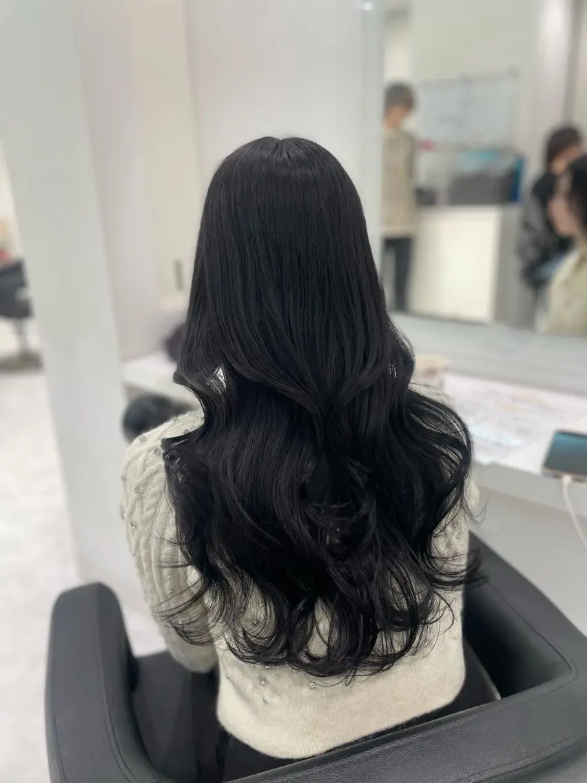 ロング カラー 赤み消し透明感🩶 銀座Ryota🩶のヘアスタイル