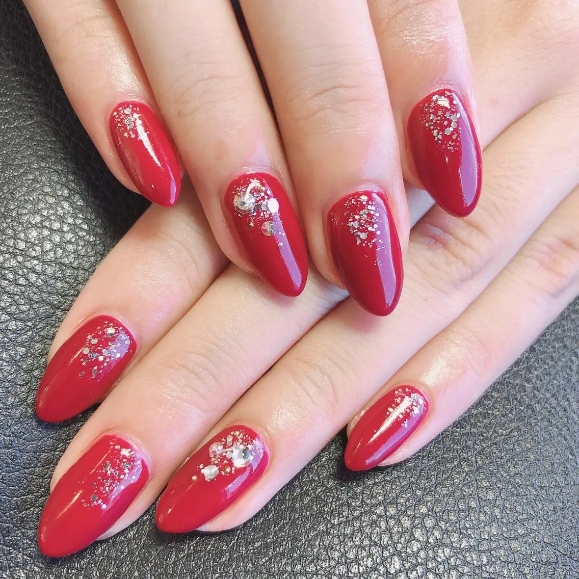 ネイル ラメ(グリッター) ストーンネイル Nail salon Stellaのネイルデザイン