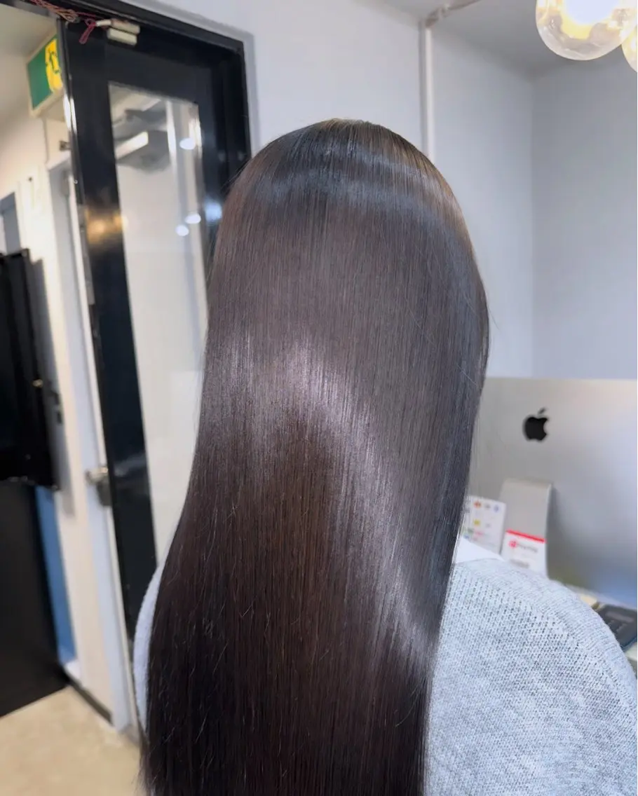 【初回​〜​1年間】カット＋髪質改善ケラチントリートメント（Absolute pro）の写真