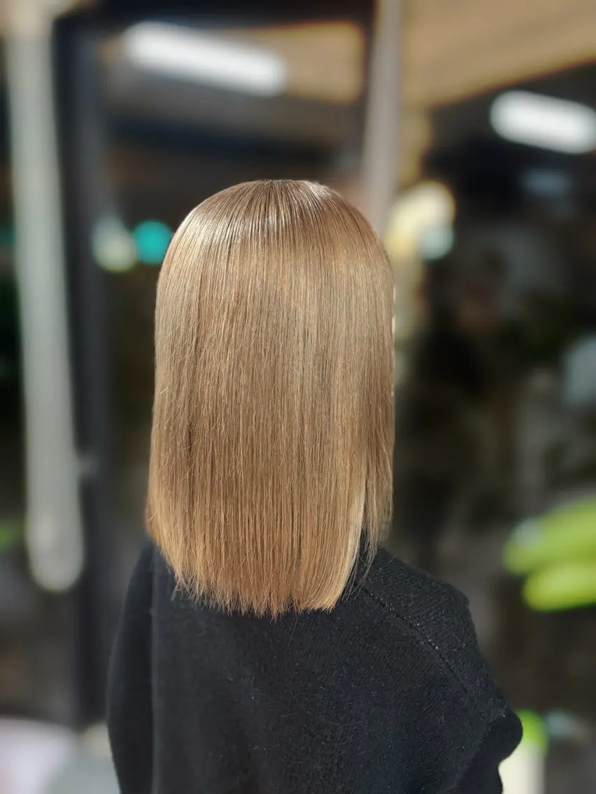 ミディアム arika ninaのヘアスタイル
