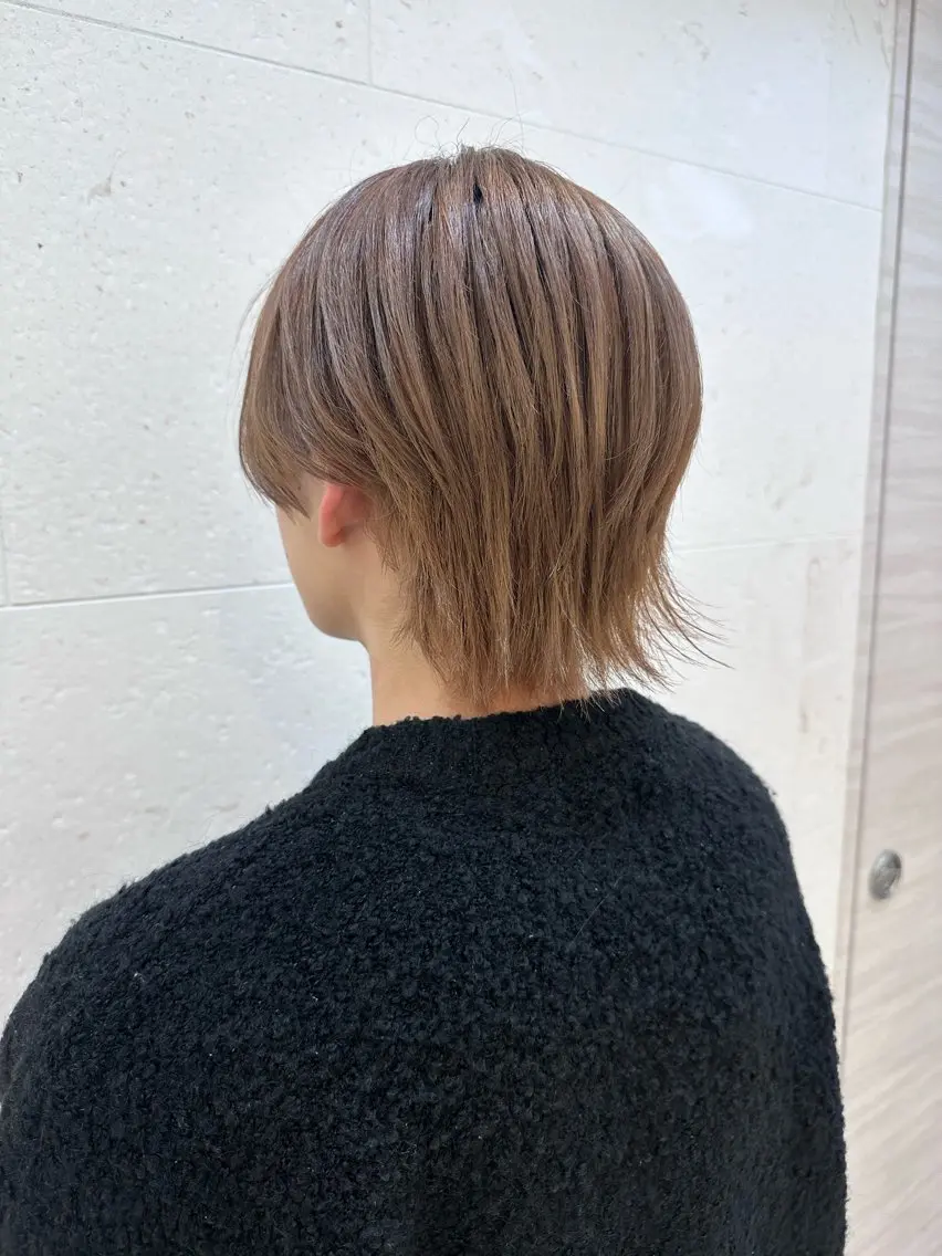 ミディアム カラー メンズ メンズブリーチ ブリーチ 安田 柚月のヘアスタイル