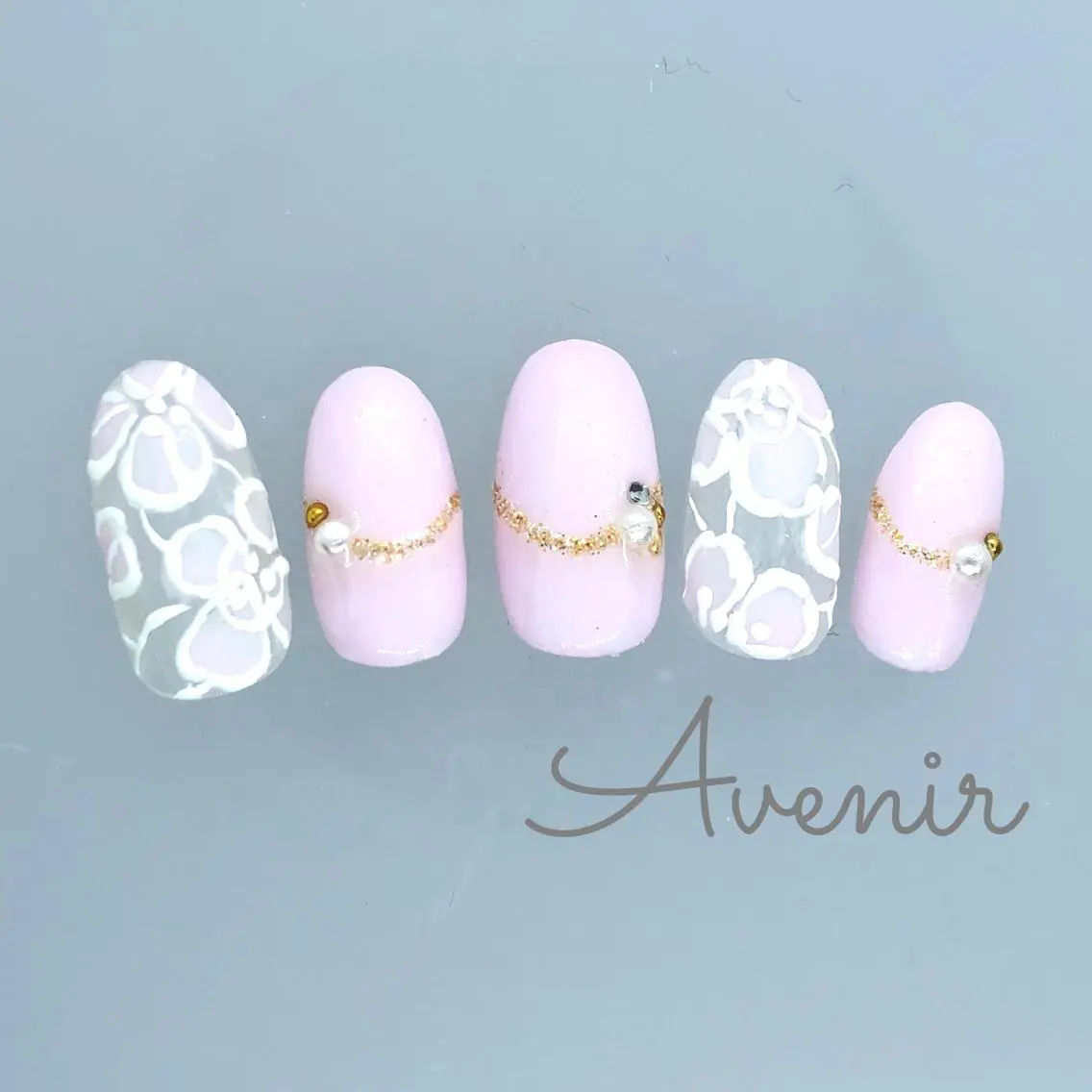ネイル Avenir 表参道 nail&eye予約のネイルデザイン