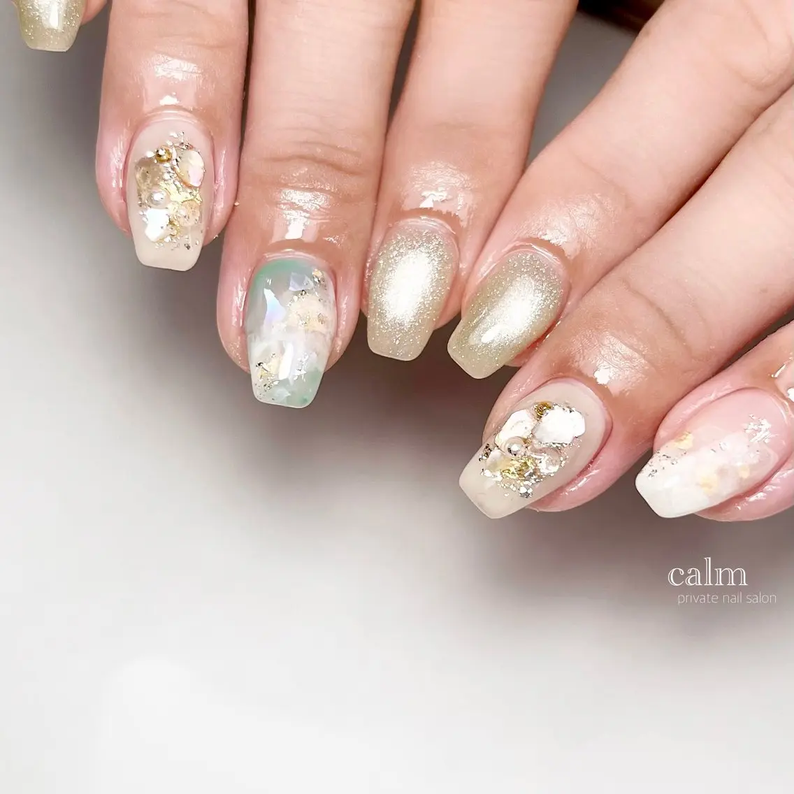 ネイル ハンドネイル calm 〔ｶｰﾑ〕のネイルデザイン