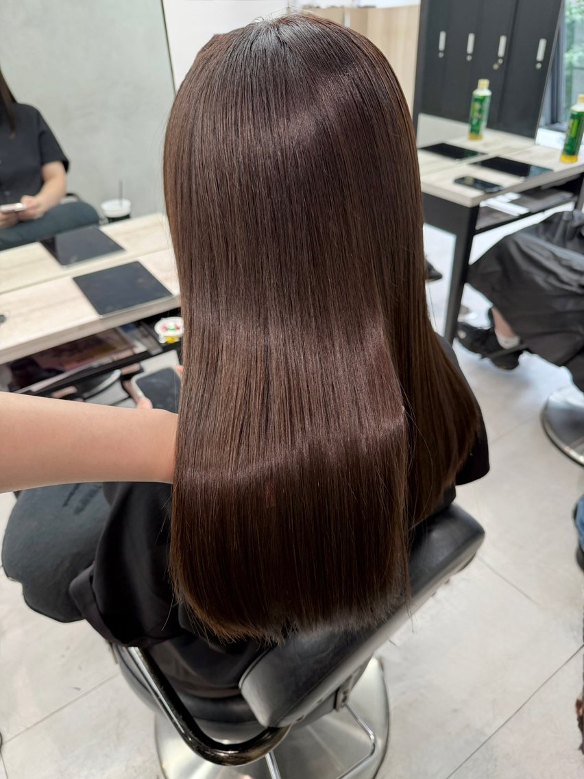 ロング カサイ ミユのヘアスタイル