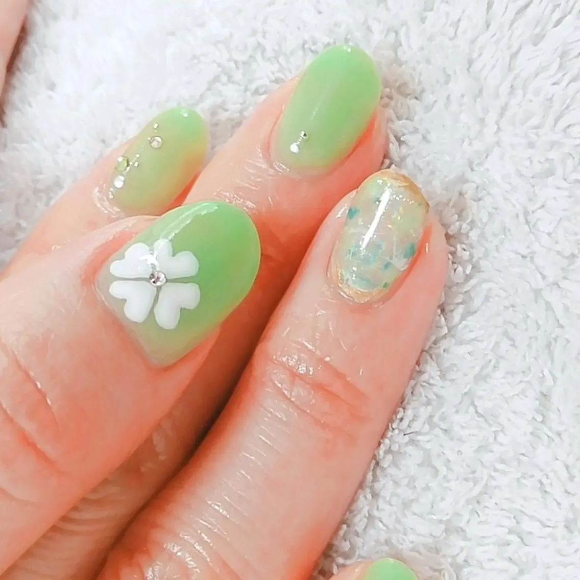 ネイル アートネイル ハンドネイル 柴崎 美幸のネイルデザイン
