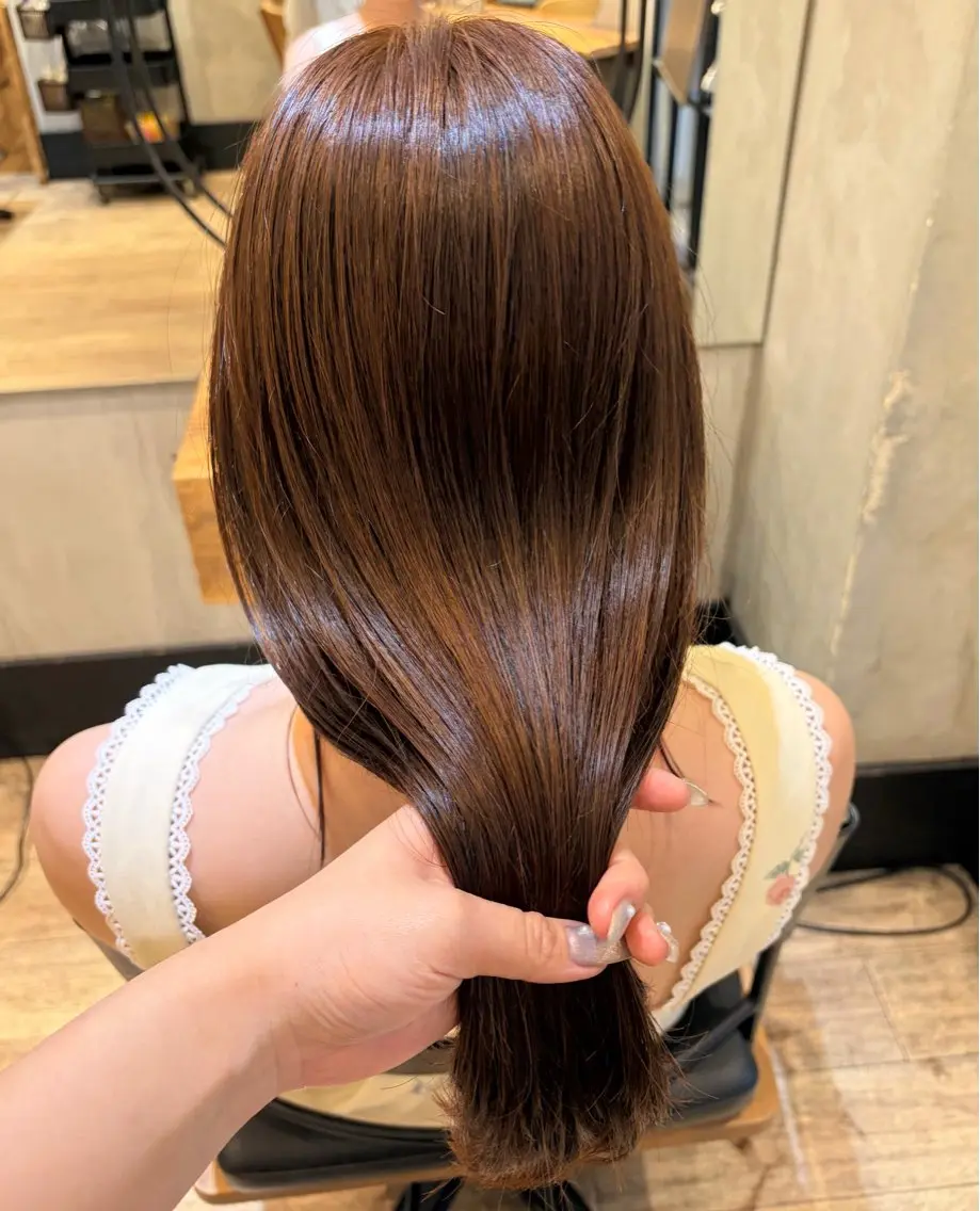 ミディアム カラー ブラウンカラー オレンジ オレンジブラウン カット ヘアカラー トリートメント 新宿 /透明感カラー レイヤー/NANAのヘアスタイル