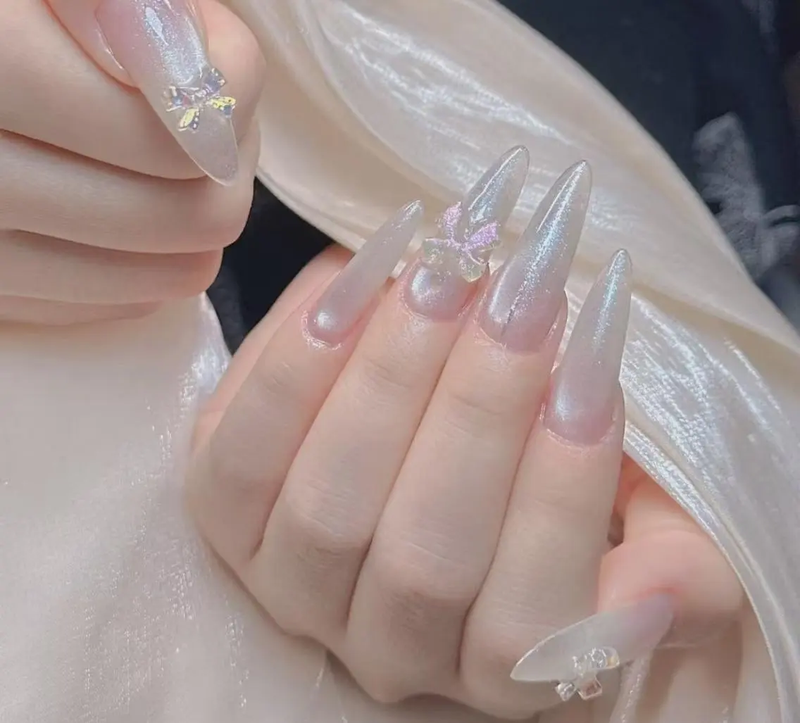 ネイル ハンドネイル Pure&Rich Nailのネイルデザイン