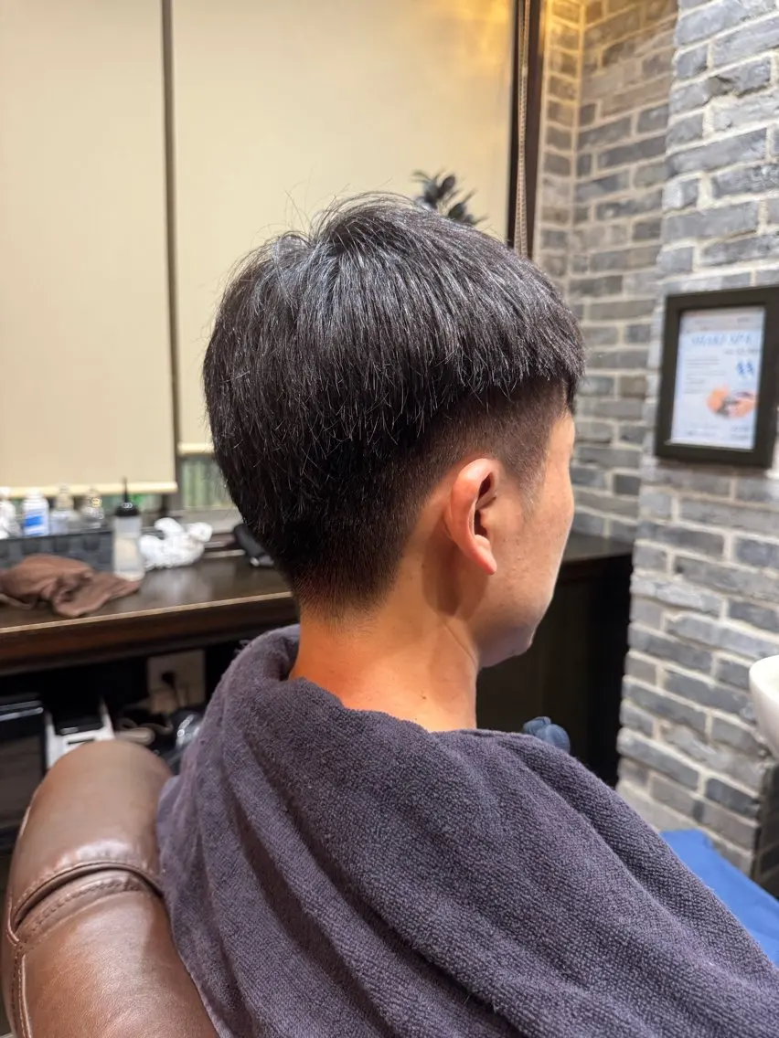 ミディアム カラー 網代 日美樹のヘアスタイル