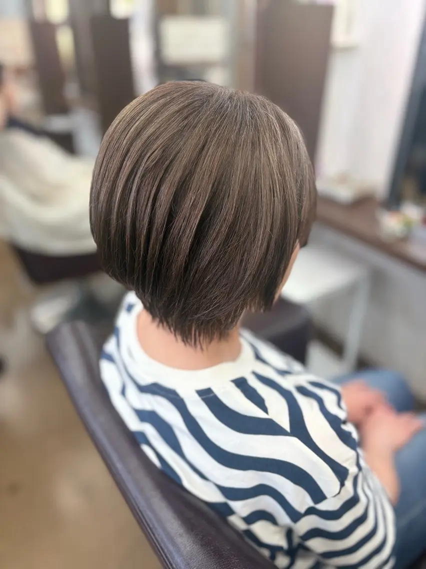 ショート 秋山 拓未のヘアスタイル