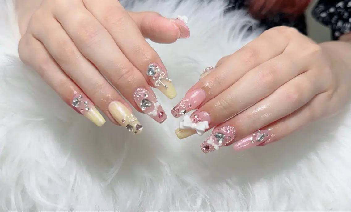 ネイル アートネイル 韓国ネイル 持ち込み ワンホンネイル ハンドネイル Lenie Nail Salonのネイルデザイン