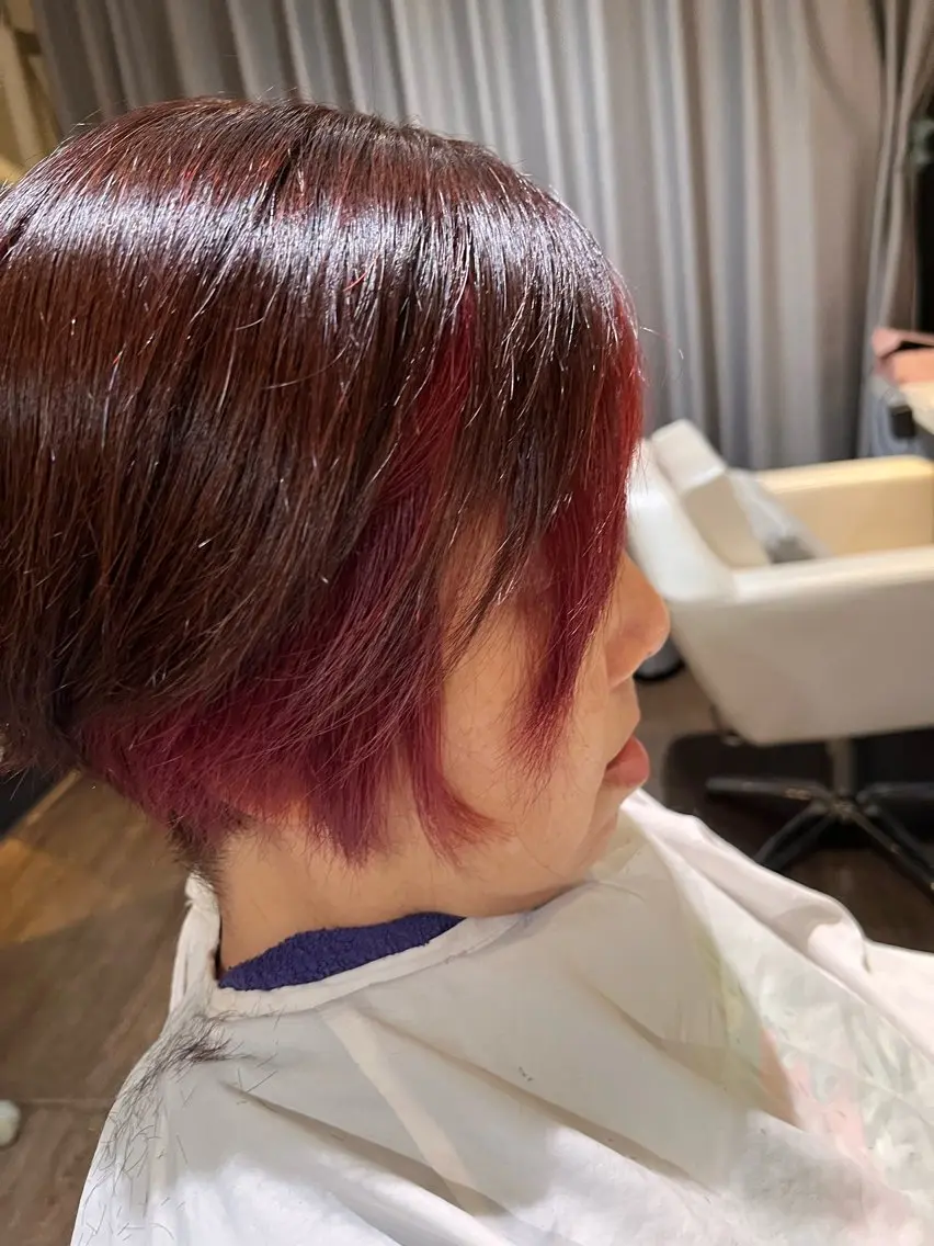 ショート カラー 福本 好子のヘアスタイル