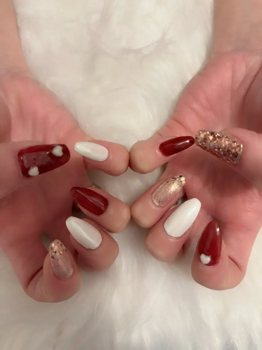 ネイル バレンタイン ハンドネイル komohana salon🌺のネイルデザイン