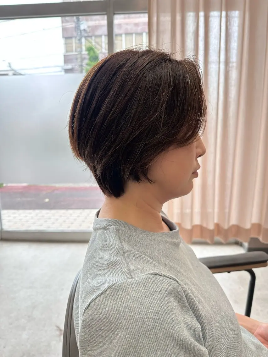 ショート カラー 豊岡 藍斗のヘアスタイル