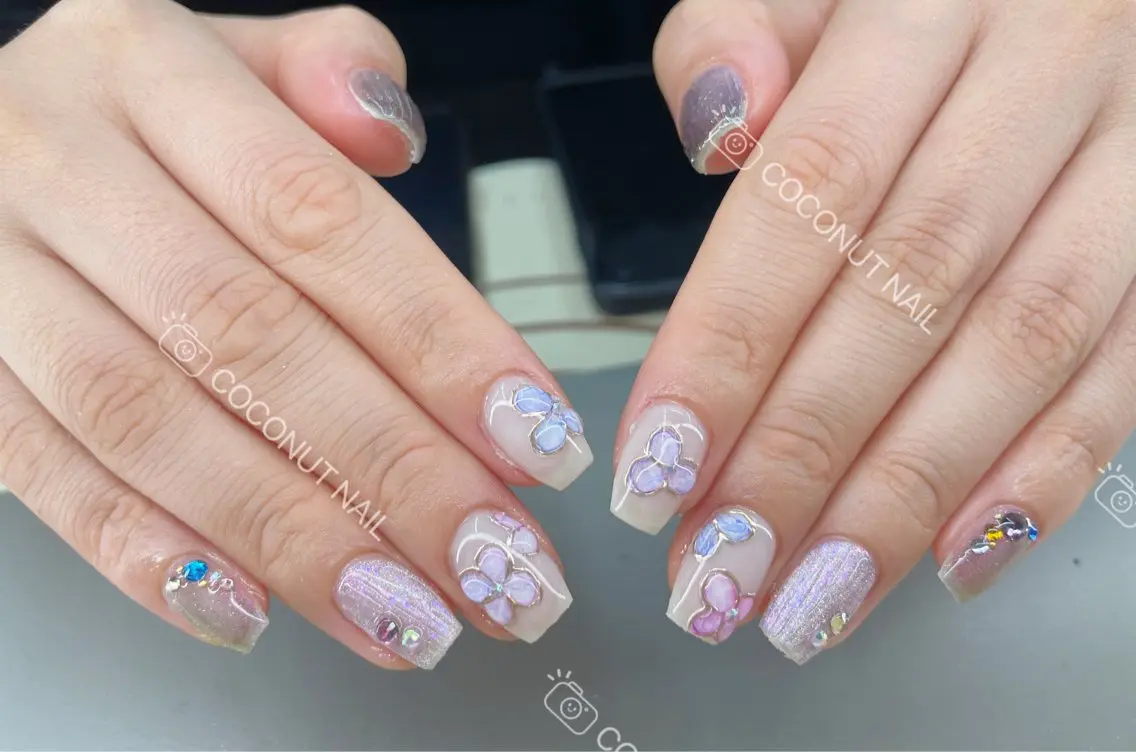 ネイル ハンドネイル 神田 ココナッツのネイルデザイン