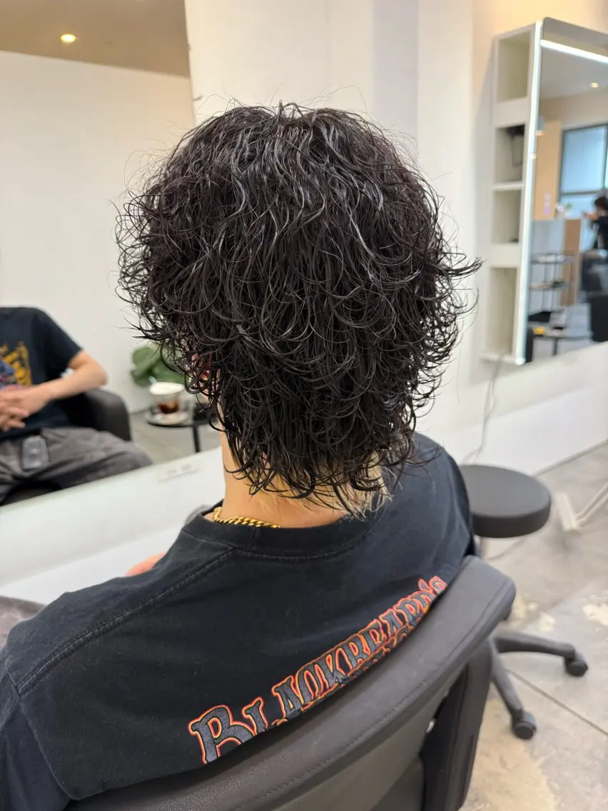 ミディアム ミディアムパーマ ボブ 韓国風ヘア ウルフカット 古賀 雄大のヘアスタイル