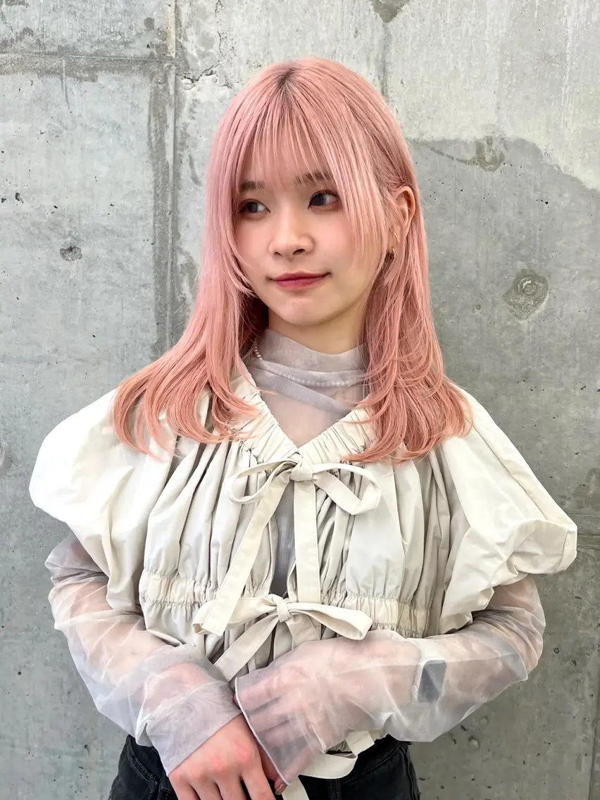ミディアム カット ヘアカラー 🫧ふじたまゆ🫧 レイヤーカット✂︎のヘアスタイル