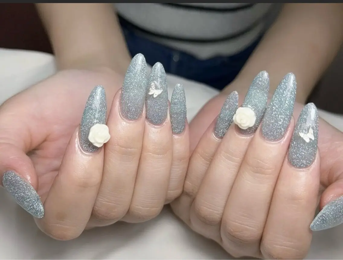 ネイル グラデーション ラメ(グリッター) ラメグラデーション ネイルチップ Nail Salon kihi大塚店のネイルデザイン