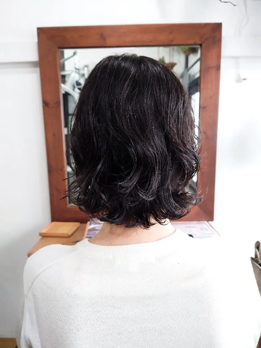 ミディアム ミディアムパーマ カット パーマ トリートメント 【pejite】 小沼 勇貴のヘアスタイル