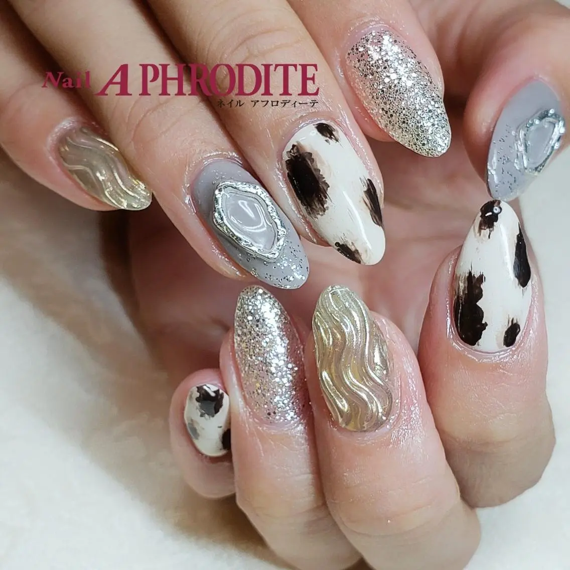 ネイル Nail Aphroditeのネイルデザイン