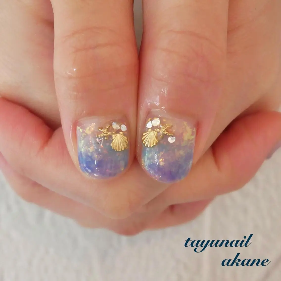 ネイル アートネイル ブルー ジェルネイル パラジェル 夏ネイル ハンドネイル ネイルサロン 【たゆnail】のネイルデザイン