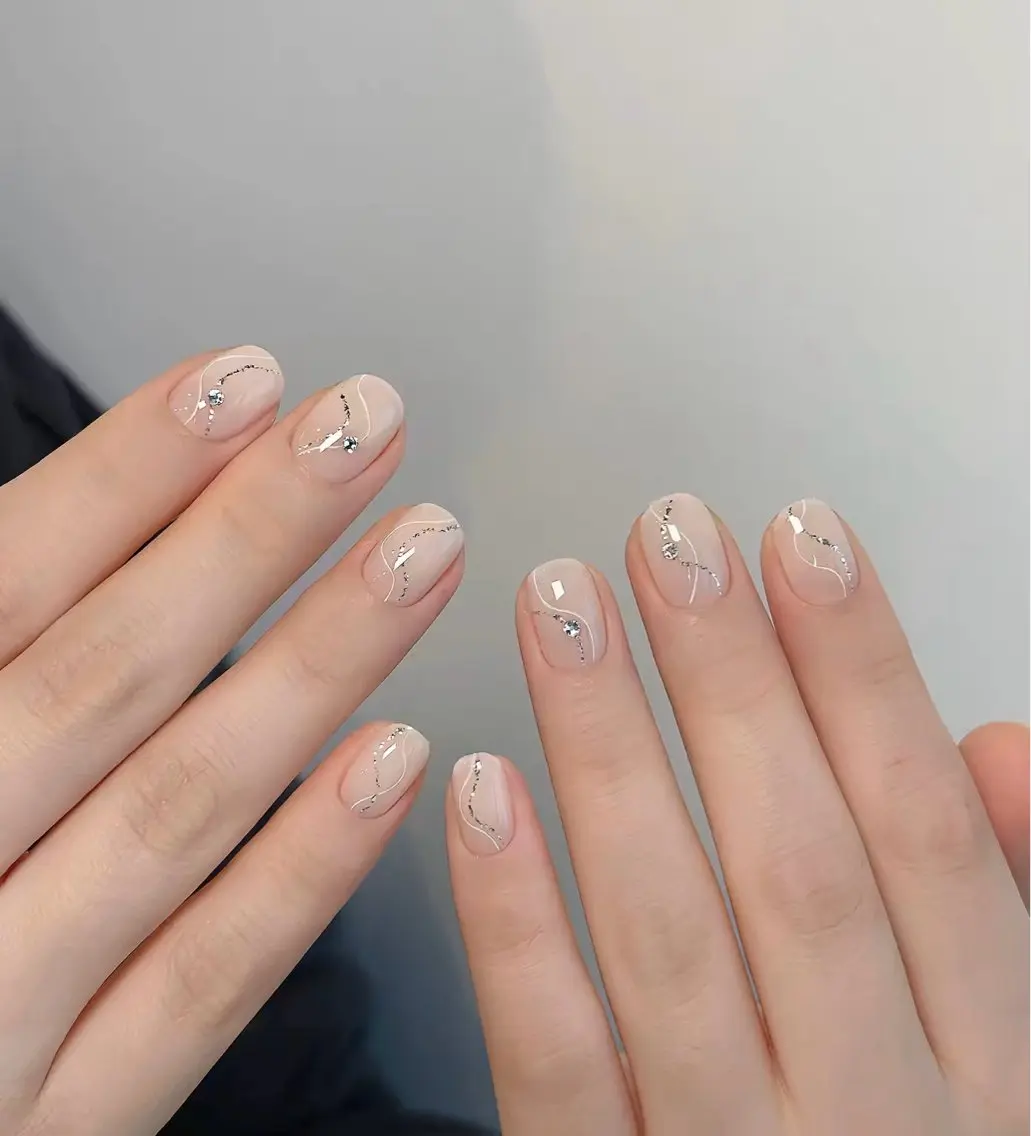 ネイル アートネイル オーロラネイル チークネイル フレンチネイル ガラスフレンチ ハンドネイル 🎀YooLi Nail salonのネイルデザイン