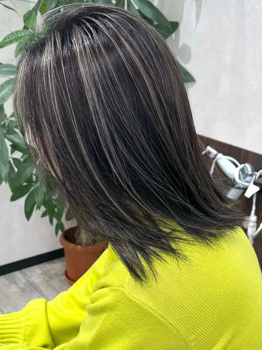 ミディアム カラー ヘアアレンジ ハイライトカラー ハイライト Belle hair Design青野大貴のヘアスタイル