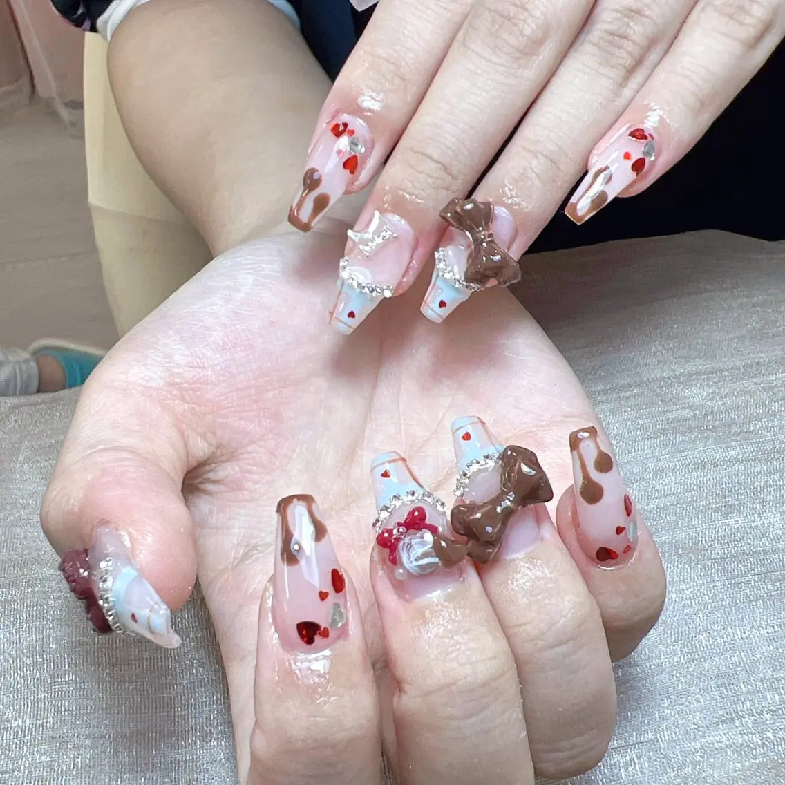 ネイル ANH NAIL ゴテゴテ専門店💎のネイルデザイン