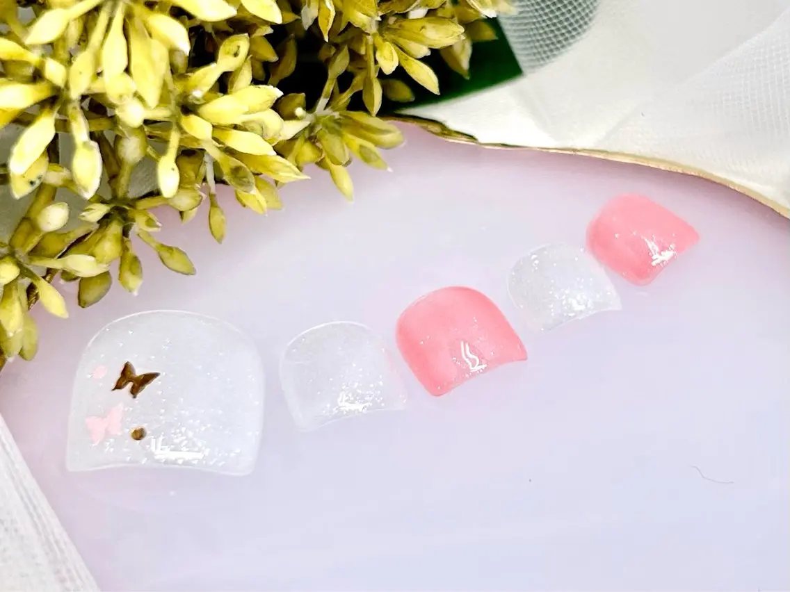 ネイル アートネイル フットネイル ジェルネイル ニュアンスネイル パラジェル Nail Neige🐈🌙のネイルデザイン