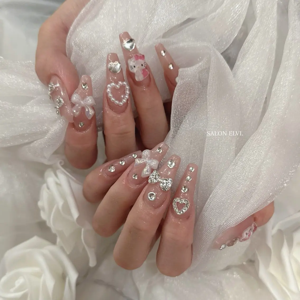 ネイル SALON ELVI.のネイルデザイン