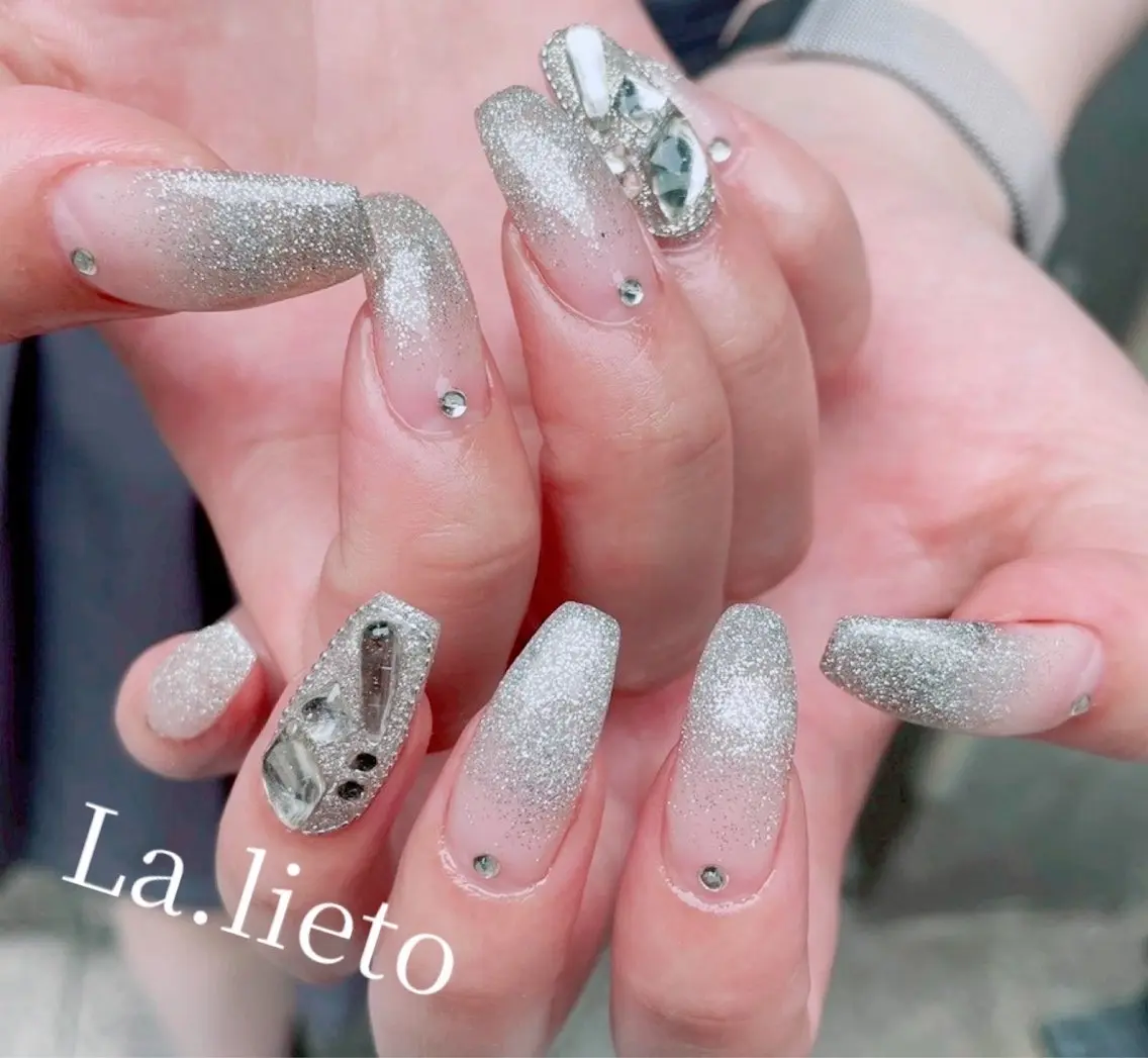 ネイル La.lieto MEGUMIのマツエク・マツパデザイン