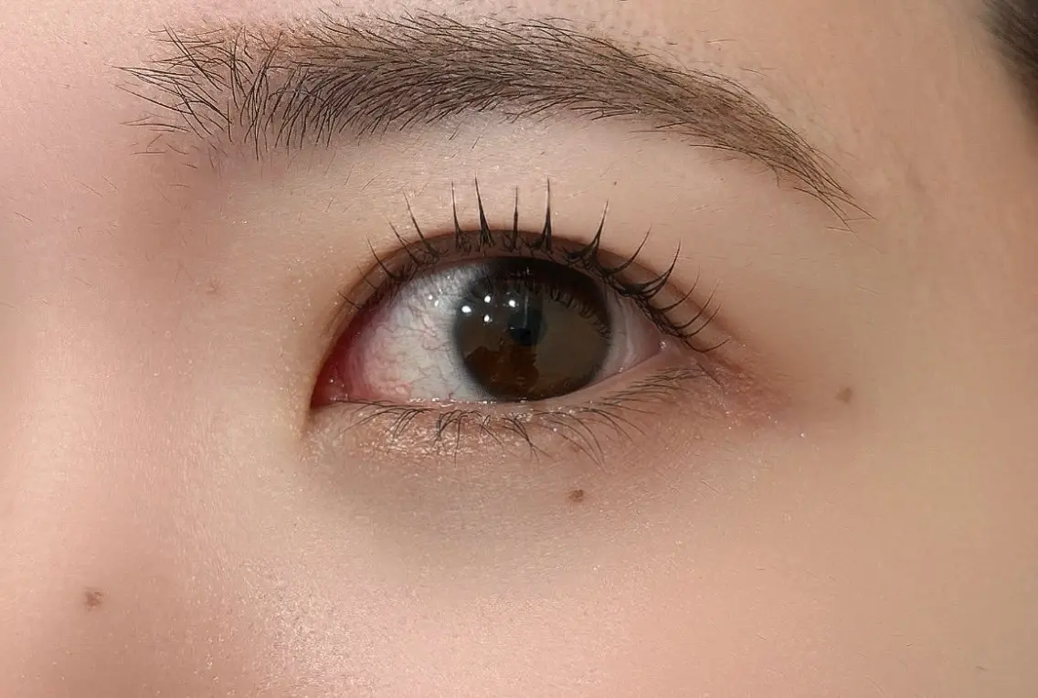 マツエク・マツパ まつげパーマ マツパ une FEMINの眉毛・アイブロウイメージ