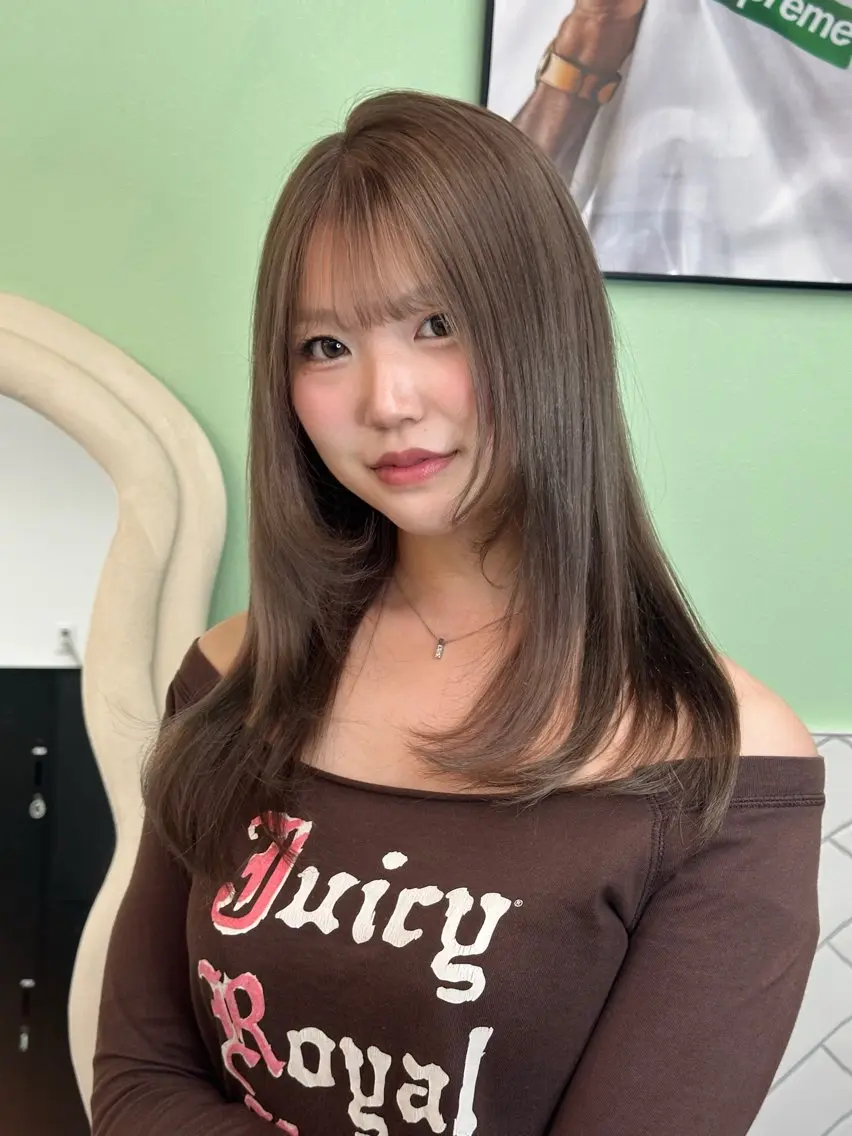 ミディアム ヘアカラー 大井 あんずのヘアスタイル