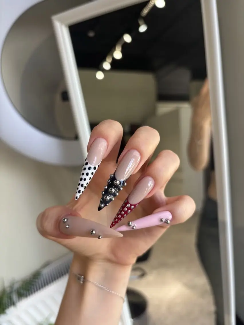 ネイル ハンドネイル Rina Nail.Blingのネイルデザイン