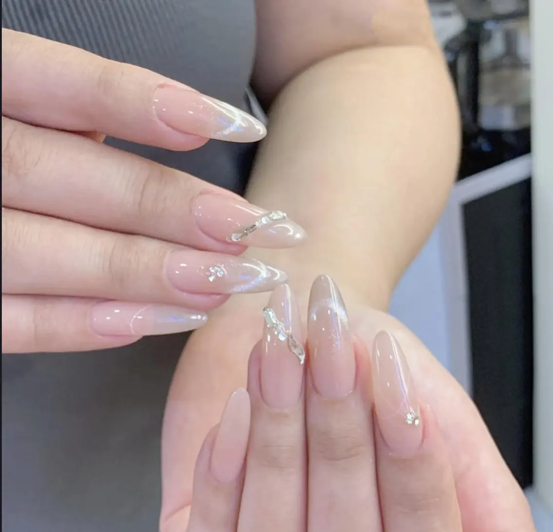 ネイル ハンドネイル ハンドケア 🍑 momo_nailのネイルデザイン