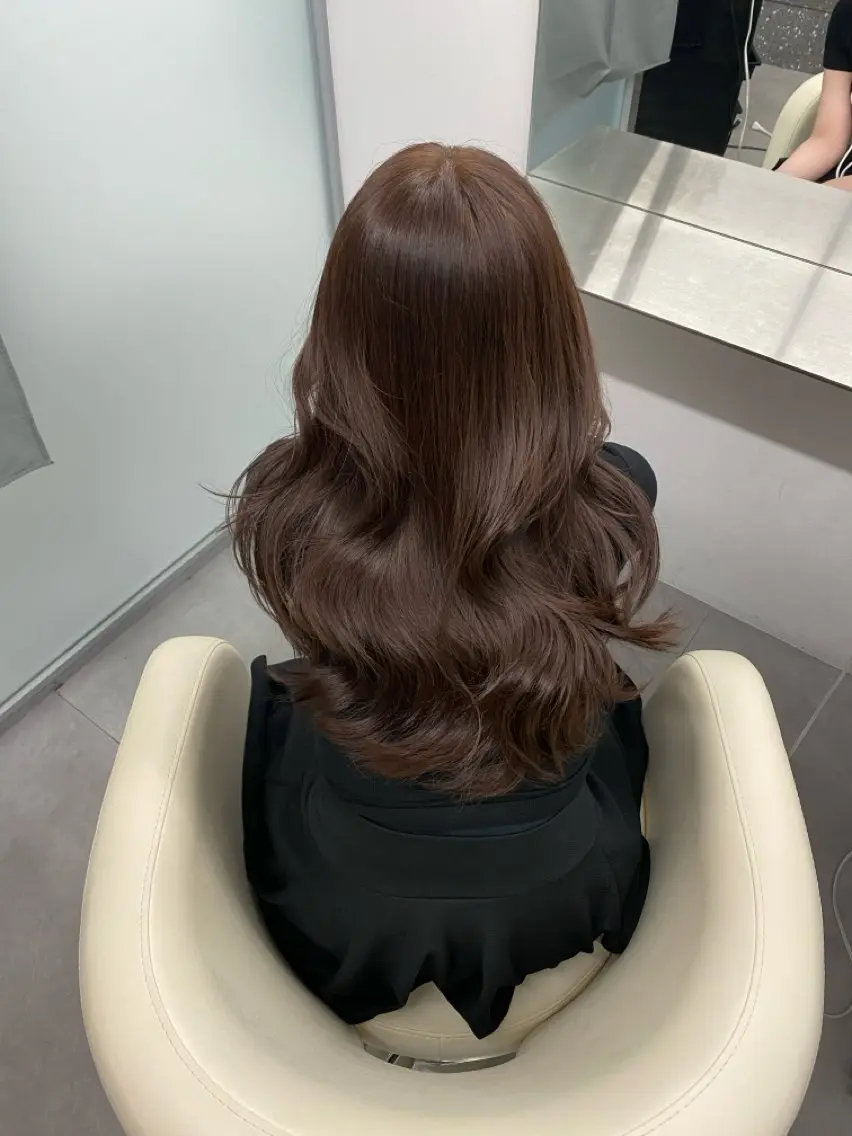 ロング カラー ブリーチ ダブルカラー ブリーチなしカラー くびれヘア 韓国風ヘア 江坂トレンド韓国風 髪質改善shinoのヘアスタイル