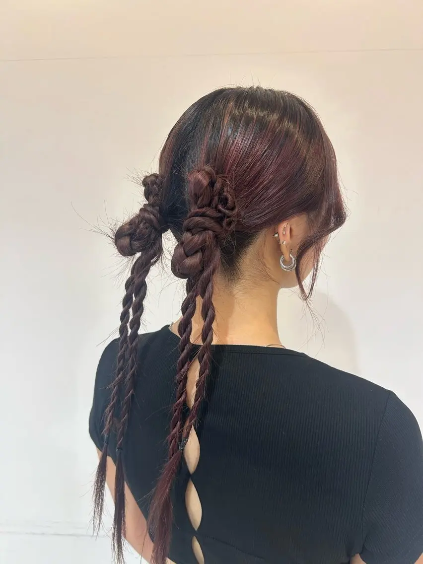 お呼ばれ・推し活に！ヘアアレンジの写真