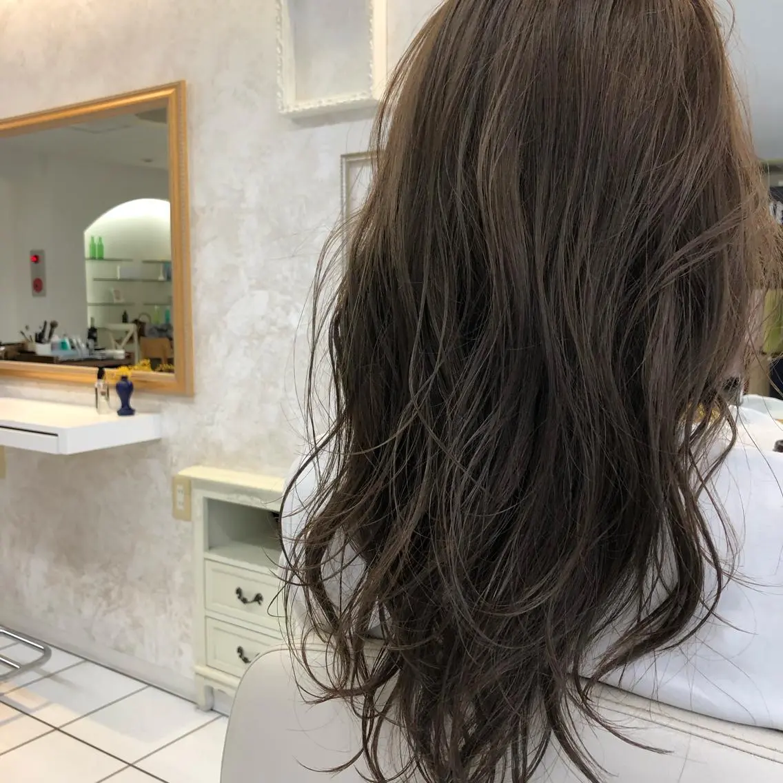 ロング アッシュ ヘアカラー [仙台髪質改善]小原 弘之のヘアスタイル