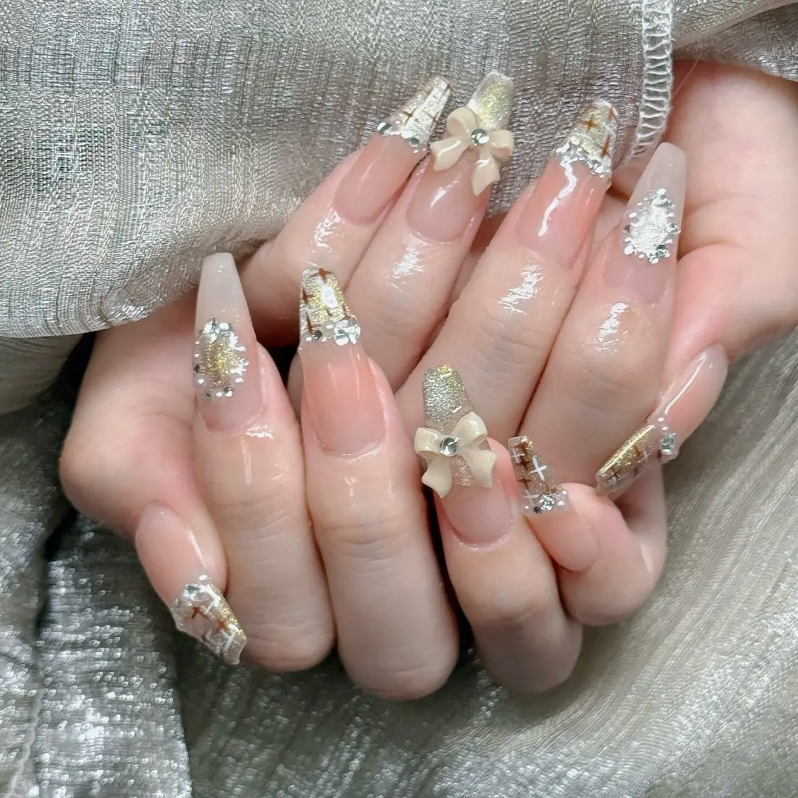 ネイル ロングネイル マグネットネイル リボン 夏ネイル スーパーロングネイル Hani Nail XUKAのネイルデザイン