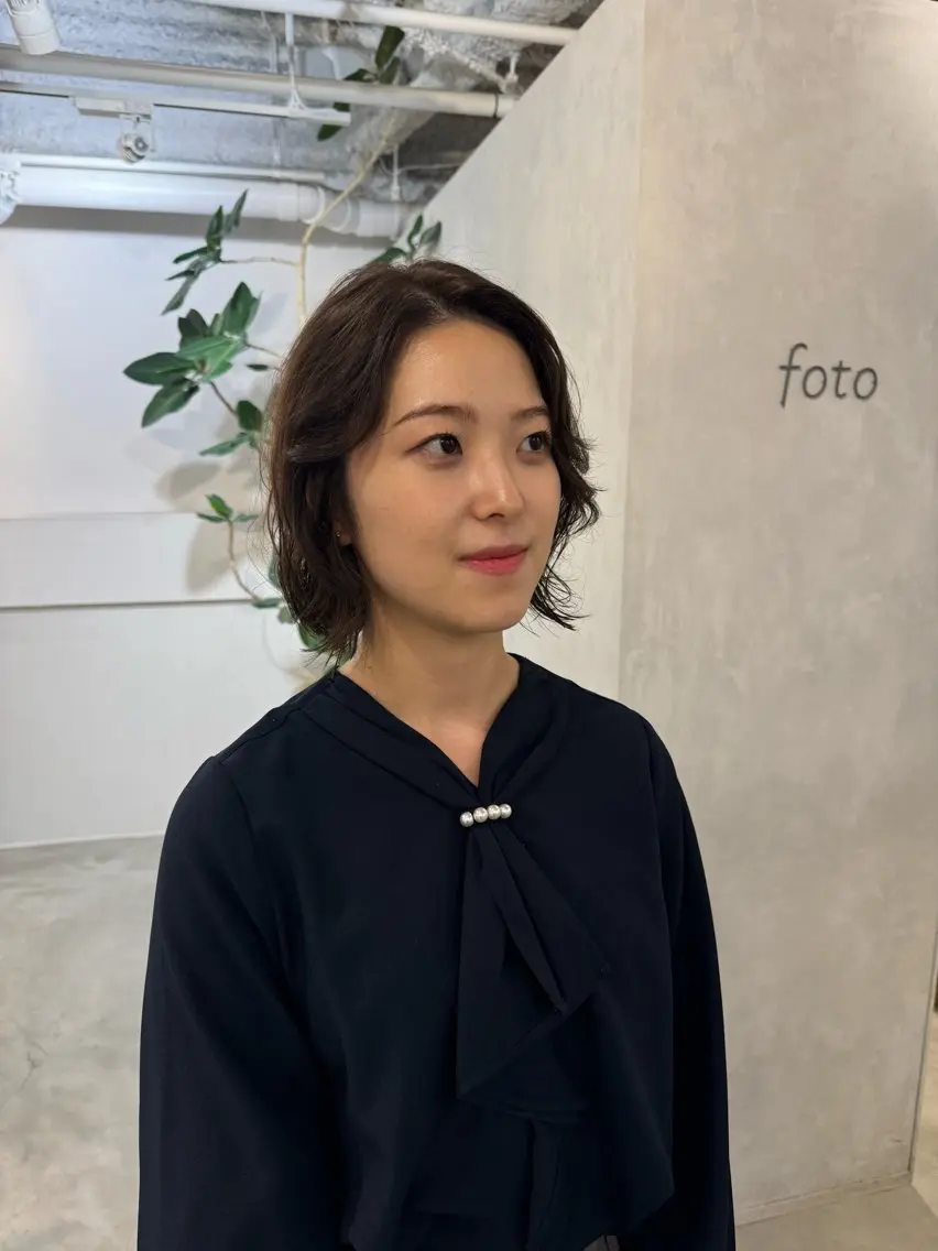 ミディアム カット ヘアカラー トリートメント 新宿/顔周りカット +レイヤー=しずく♩のヘアスタイル