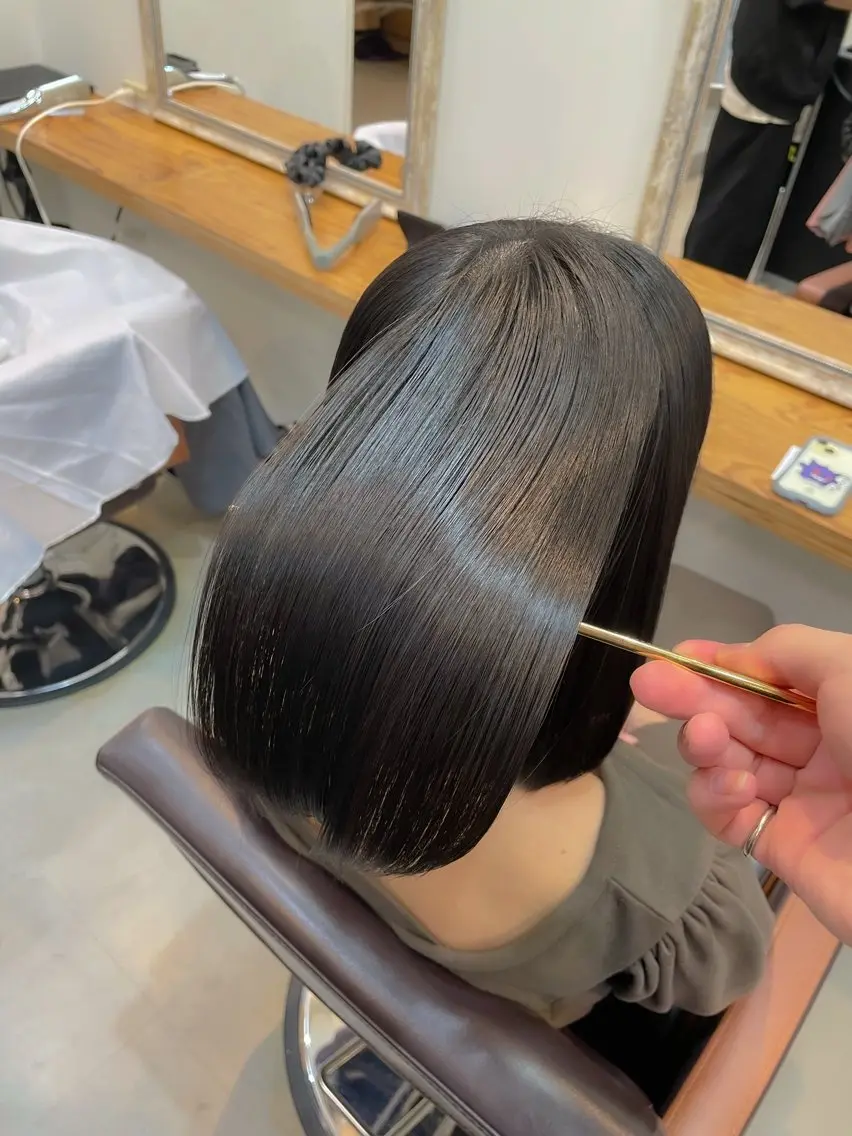 セミロング カラー トリートメント 髪質改善/透明感 松下喬亮のヘアスタイル