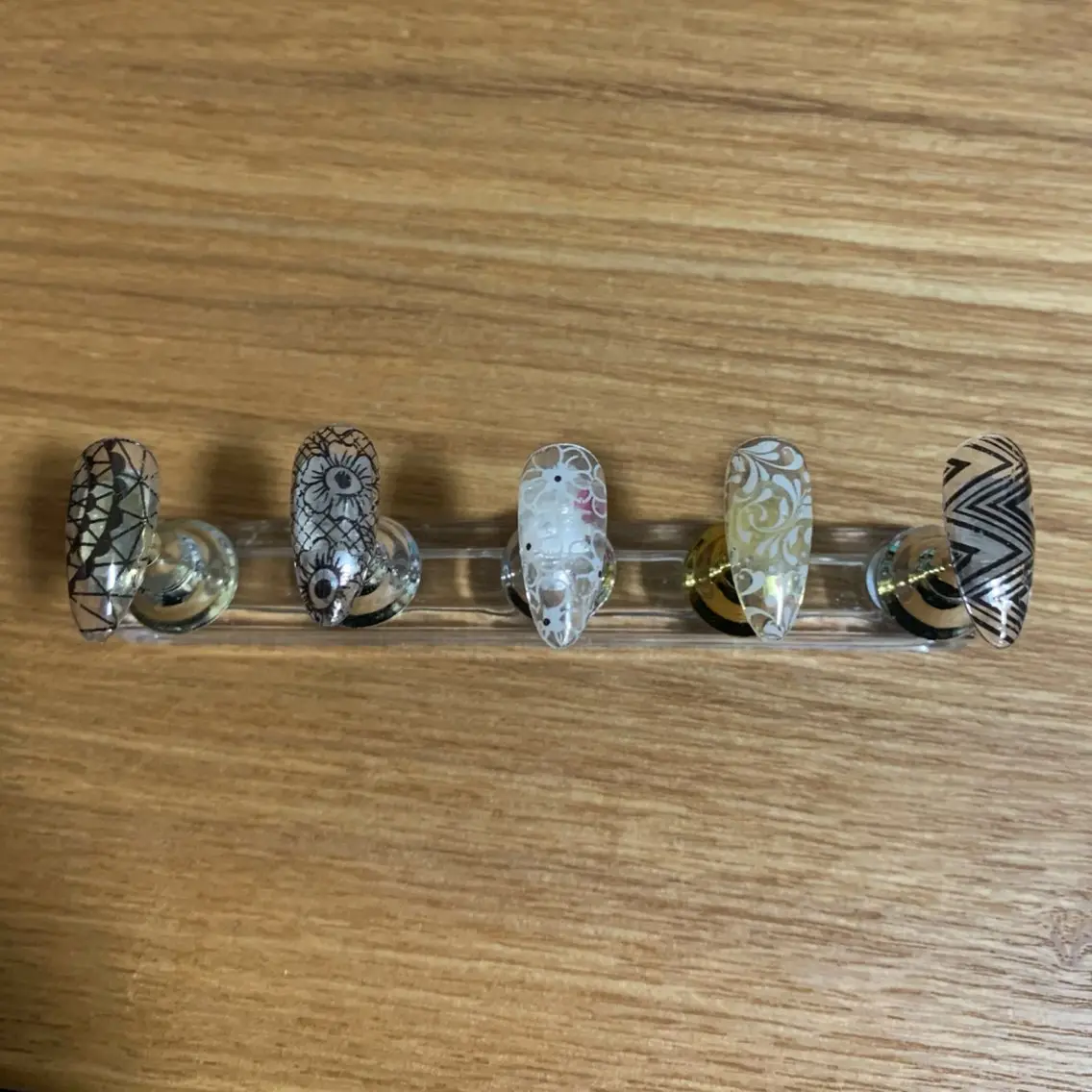 ネイル MHR nailのネイルデザイン